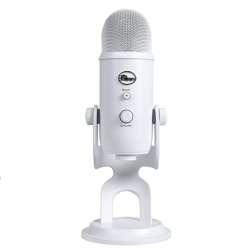 Logitech for Creators Blue Yeti USB Microphone for Gaming, Streaming, Podcasting, Twitch, YouTube, Discord, Recording for PC and Mac, 4 Polar Patterns, Studio Quality Sound, Plug & Play-Blackout