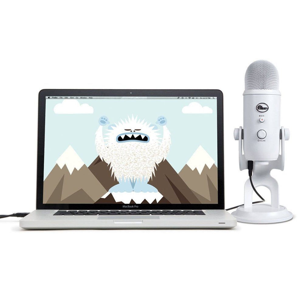 Logitech for Creators Blue Yeti USB Microphone for Gaming, Streaming, Podcasting, Twitch, YouTube, Discord, Recording for PC and Mac, 4 Polar Patterns, Studio Quality Sound, Plug & Play-Blackout